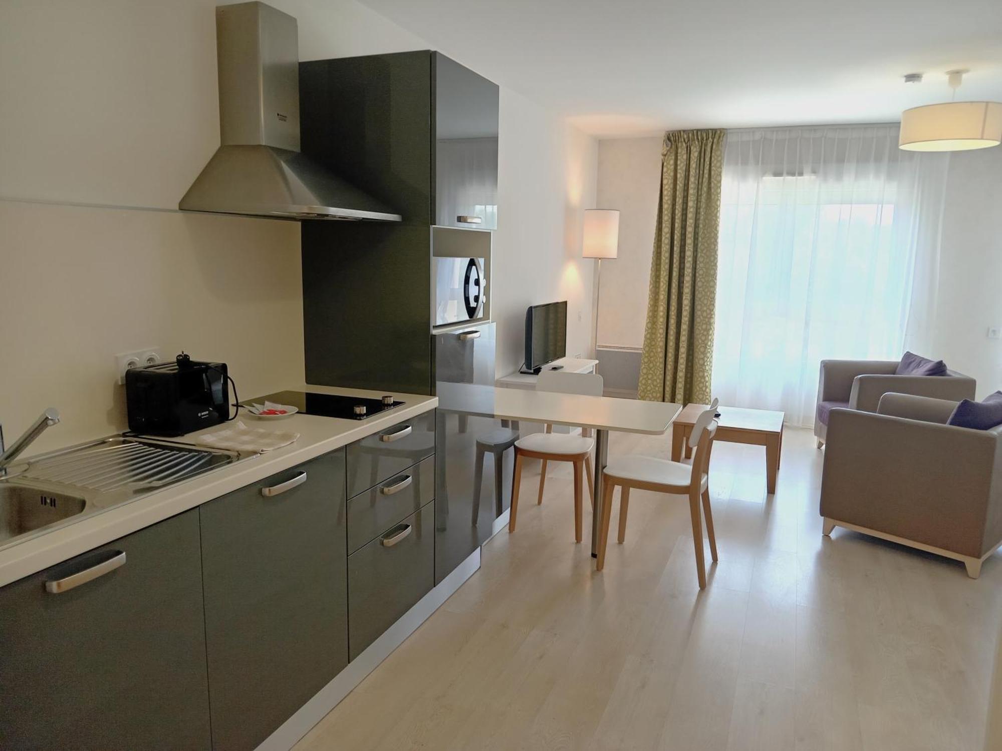 Aparthotel Domitys Le Jardin Des Trois Rois Romorantin-Lanthenay Exteriér fotografie